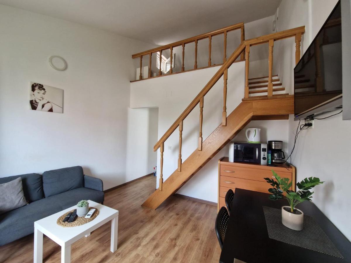 Apartments Luigi Умаг Экстерьер фото