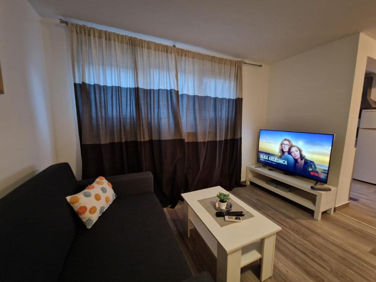 Apartments Luigi Умаг Экстерьер фото